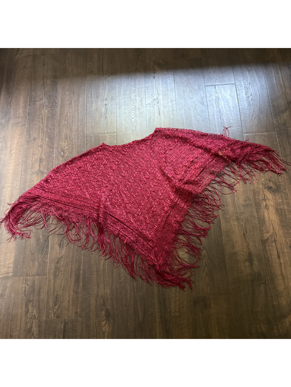 Vintage 90s Fiore Burgundy Crochet Fringe Poncho Shawl Boho Festival One Size